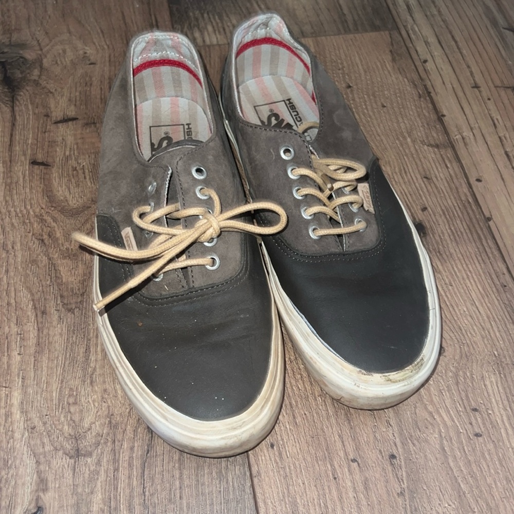 Vans hardly worn just need cleaning